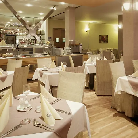 Hotel Venus 4*
